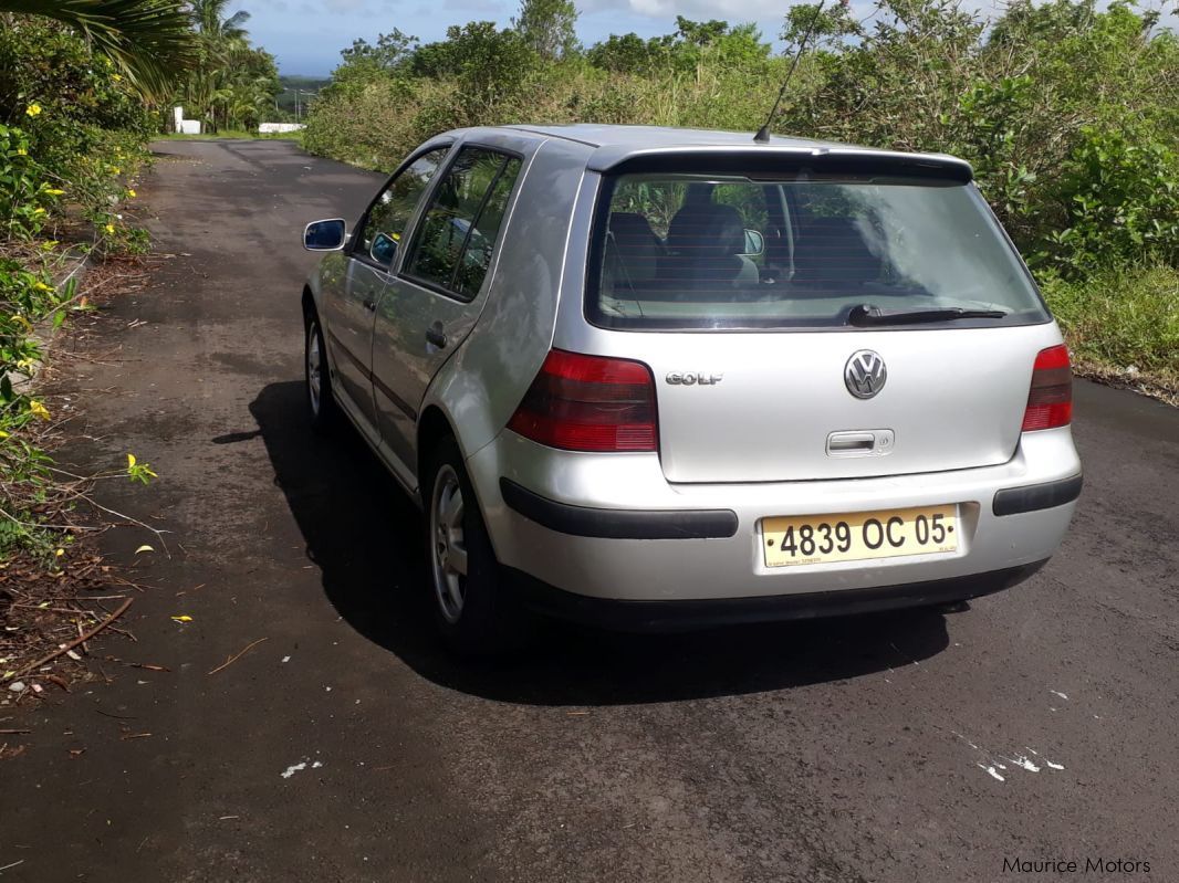 Volkswagen Golf 4 in Mauritius