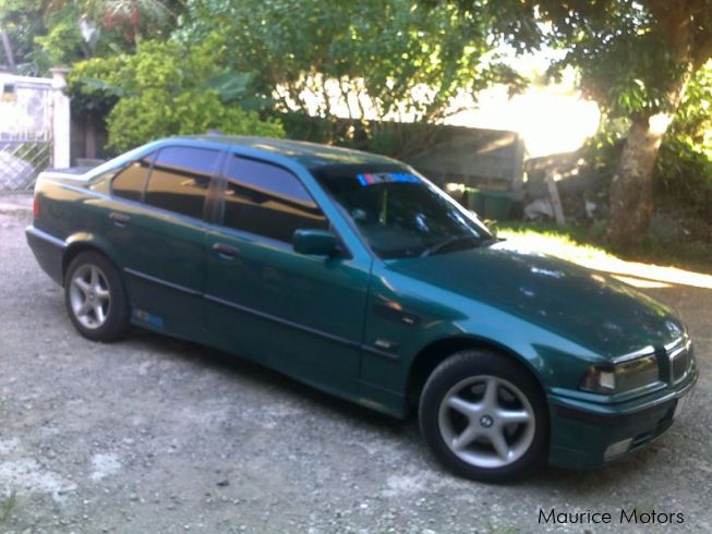 BMW 318 i serie 3 in Mauritius