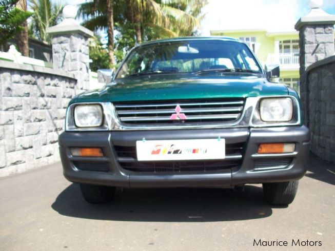 Used Mitsubishi L200, 2X4 DOUBLE CAB  2000 L200, 2X4 