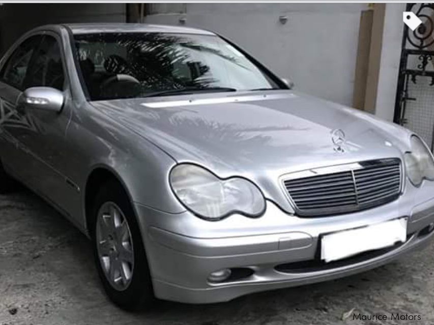 Used MercedesBenz C220 CDI 2003 C220 CDI for sale Petit Paquet