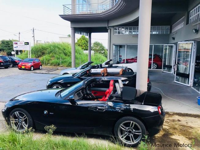 Used Bmw Z4 2 2l 6 Cylinder Steptronic 2004 Z4 2 2l 6