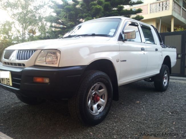 Used Mitsubishi L200 4x4  2006 L200 4x4 for sale  rose 