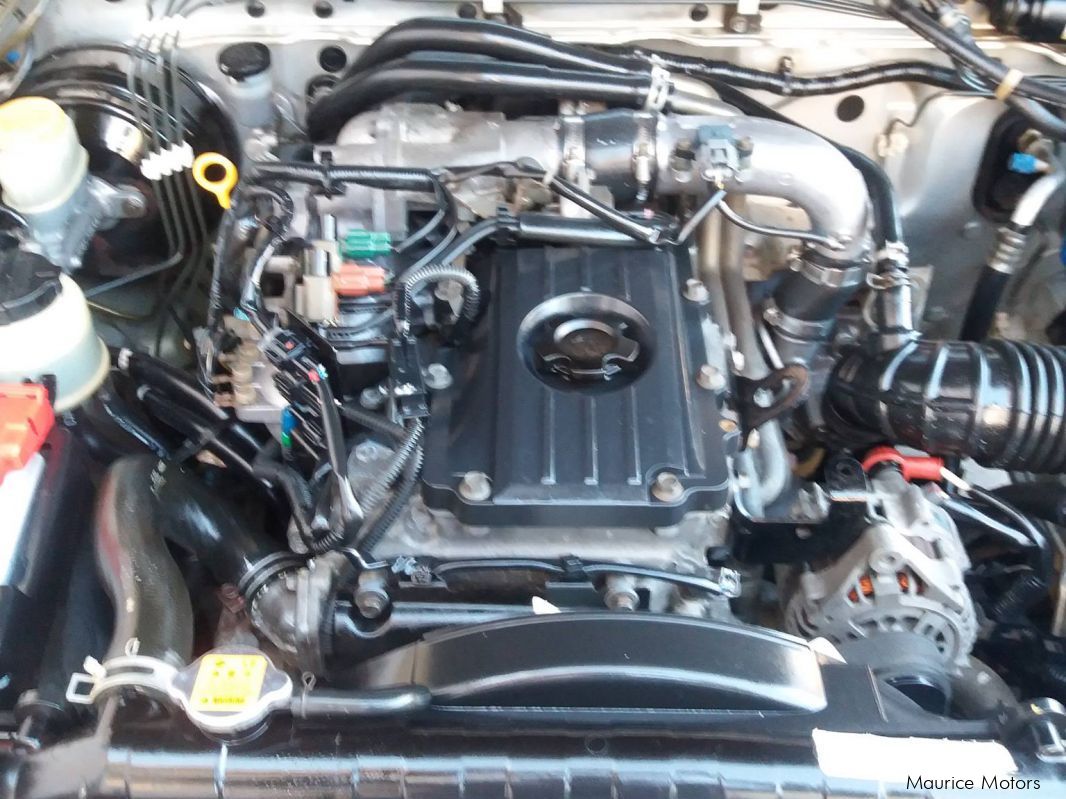 Used Nissan hardbody | 2006 hardbody for sale | Port Louis Nissan