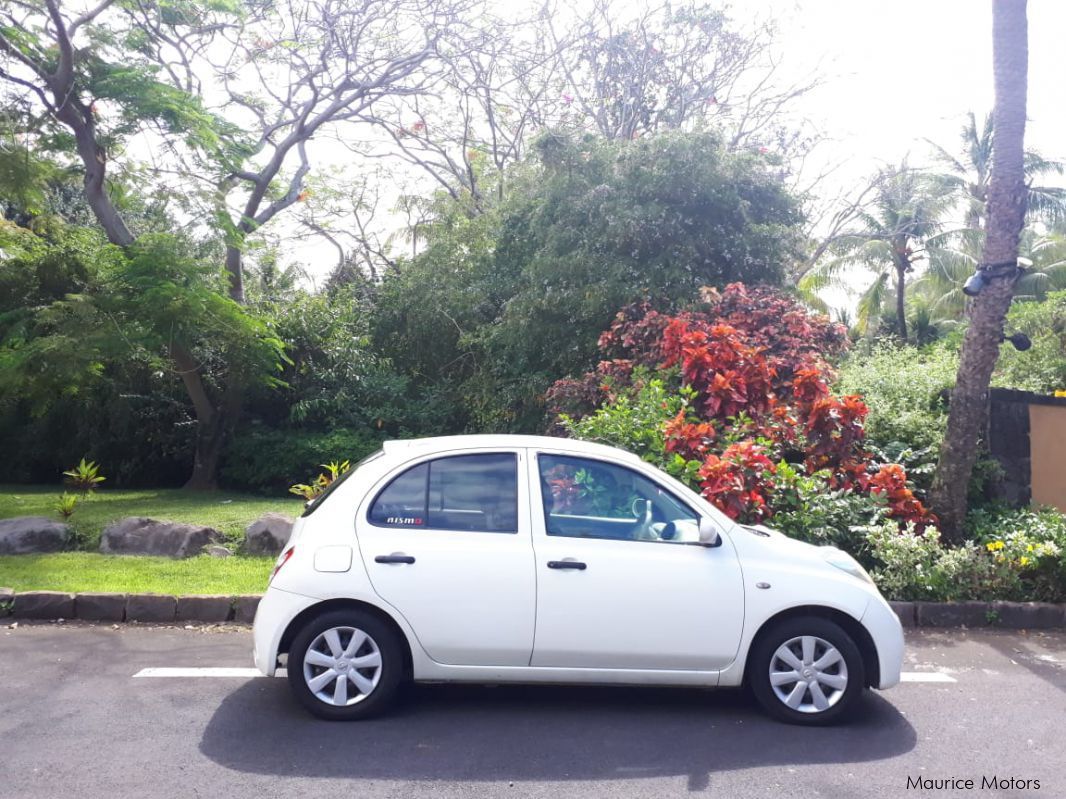 Used Nissan March Ak12 | 2007 March Ak12 for sale | Terre Rouge Nissan