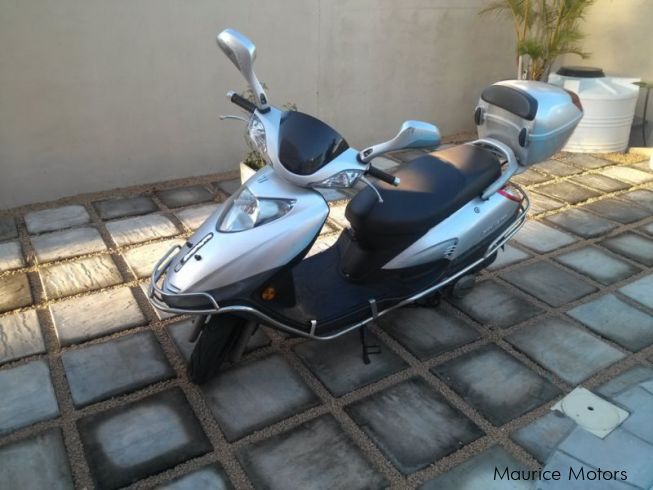 Other Haojue Sky Hawk 125CC in Mauritius