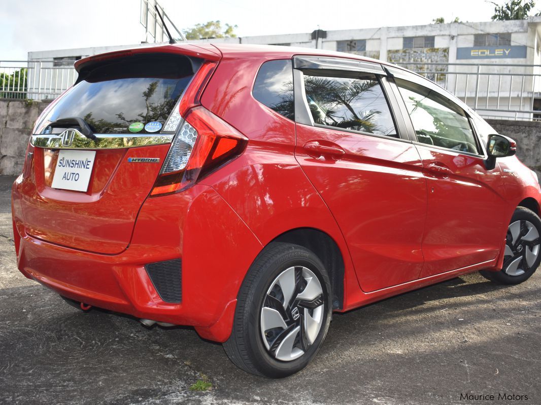 Honda Fit 2017 гибрид