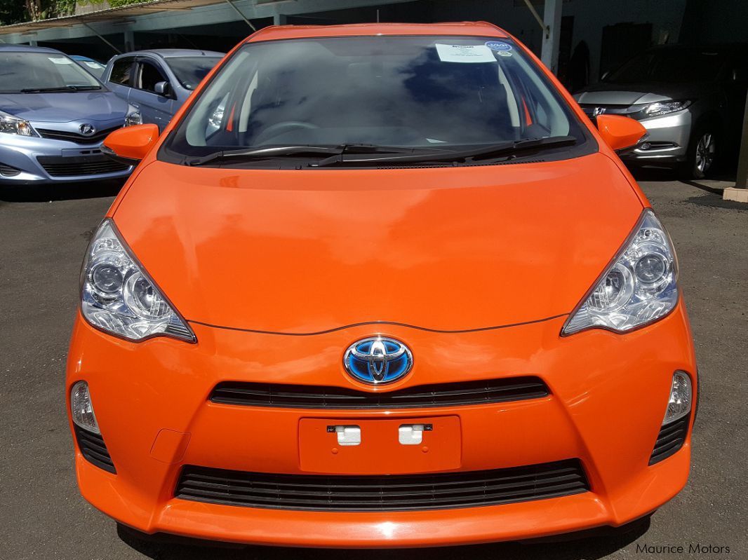Used Toyota Aqua 2014 Aqua for sale Floreal Toyota Aqua sales