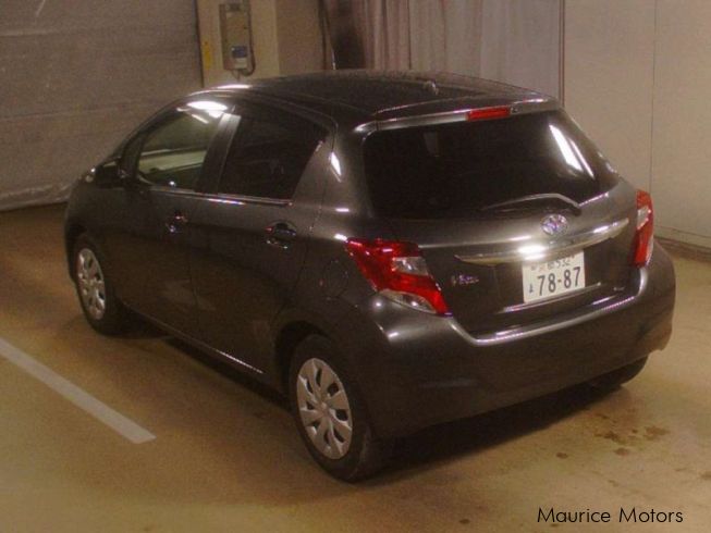 Used Toyota VITZ NEW MODEL -SMART STOP  2014 VITZ NEW 