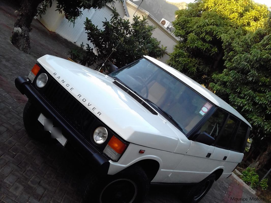 Land Rover Range Rover Classic 80 in Mauritius