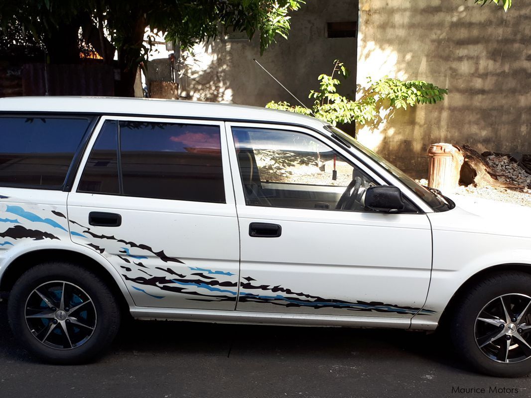 Toyota EE96 in Mauritius