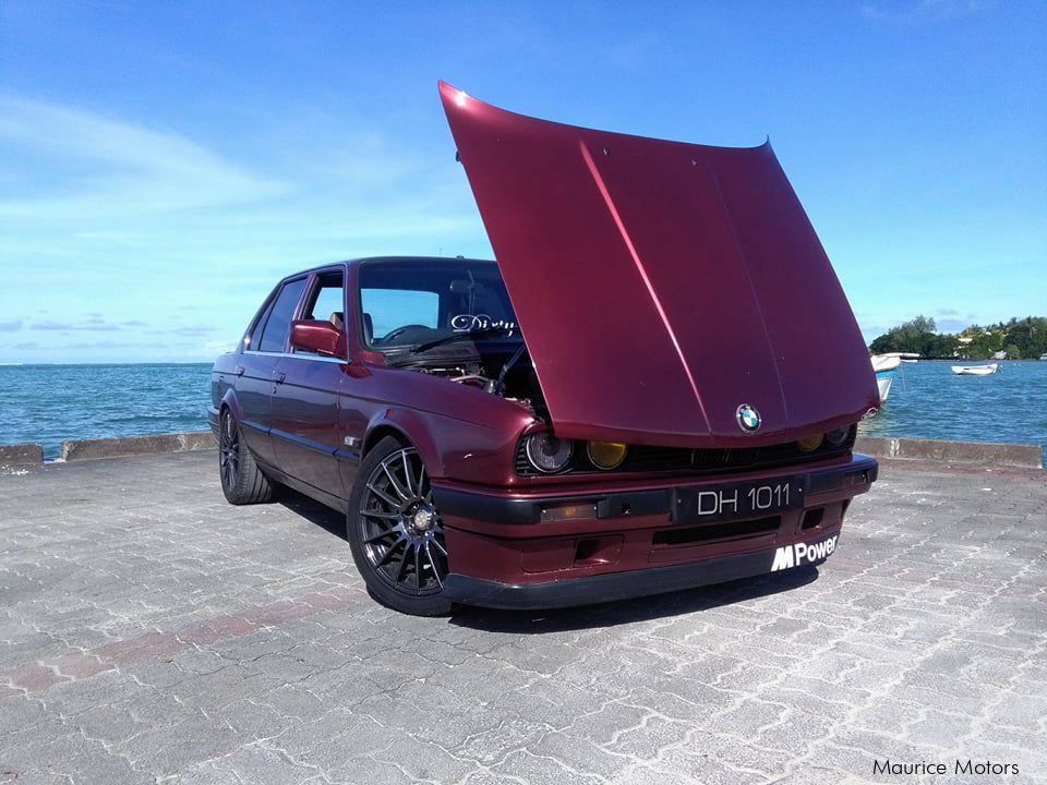 BMW E30 in Mauritius