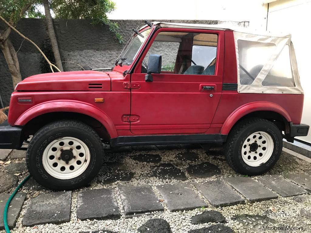 Suzuki Samurai in Mauritius