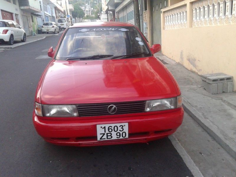 Nissan Nissan B13 in Mauritius