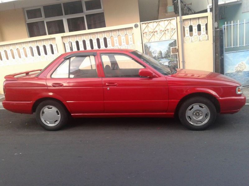 Nissan Nissan B13 in Mauritius