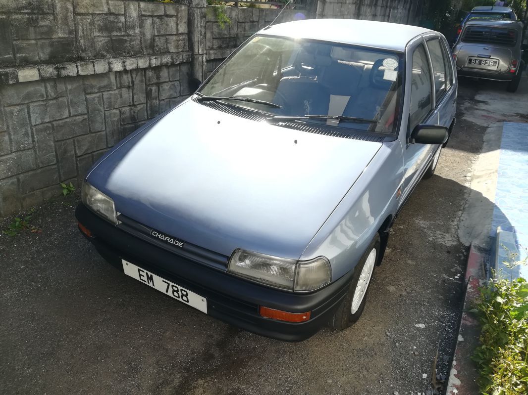 Daihatsu Charade in Mauritius
