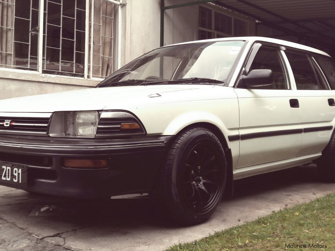Toyota Corolla EE96 in Mauritius