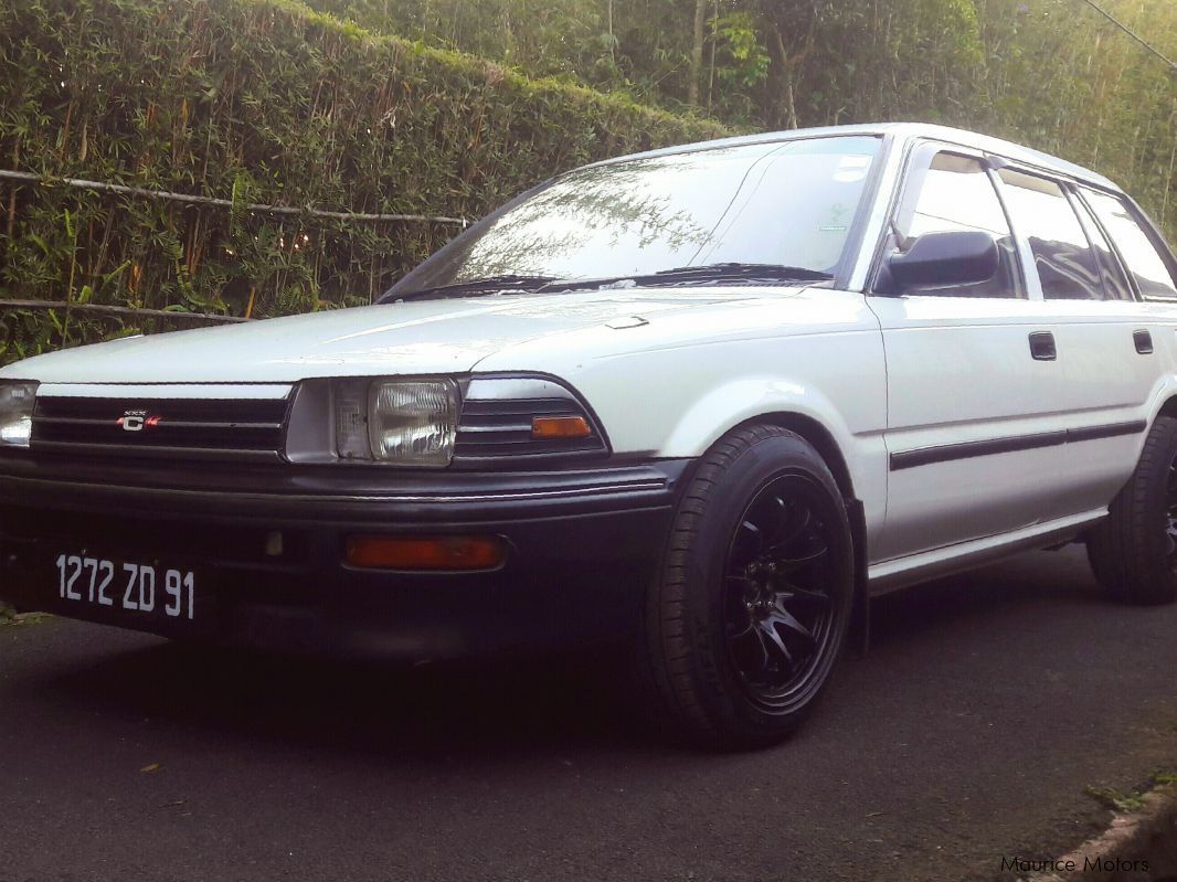 Toyota Corolla EE96 in Mauritius