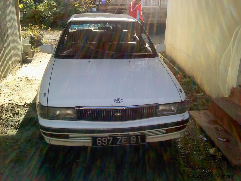 Toyota corona in Mauritius