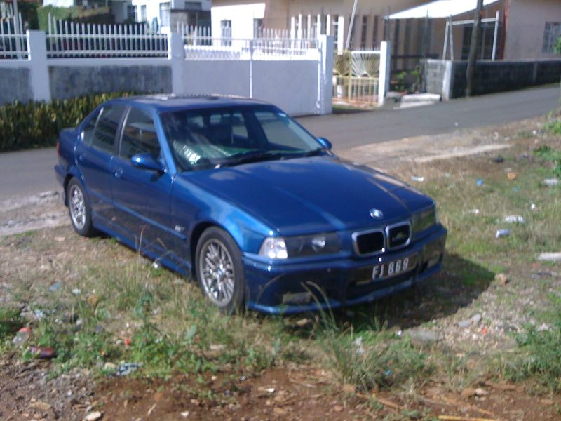 BMW e36 318i in Mauritius