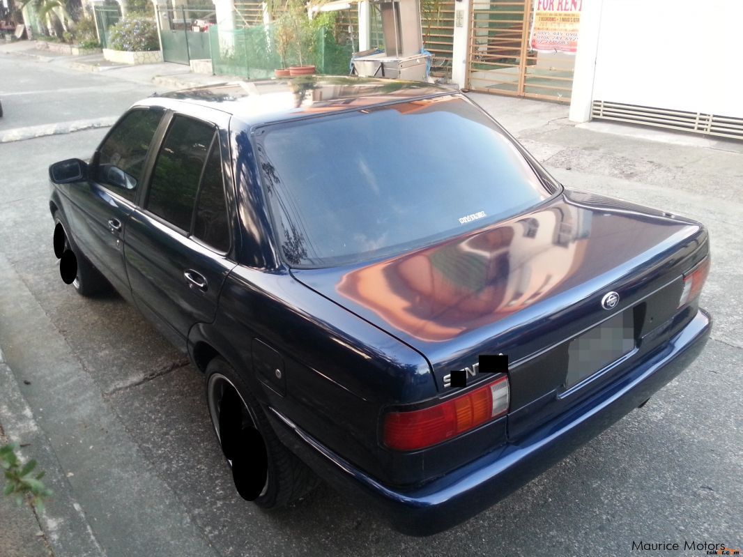 Nissan Sunny b13 in Mauritius