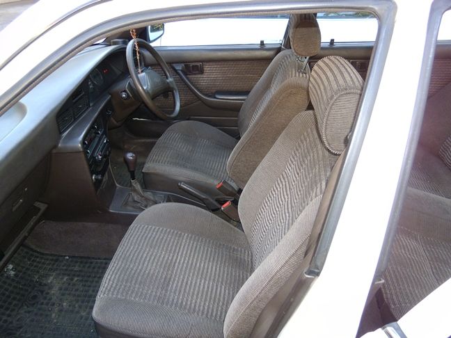Toyota Corona (AT 171) in Mauritius