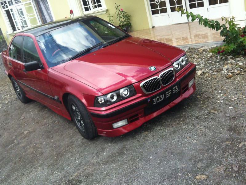 BMW E36 in Mauritius