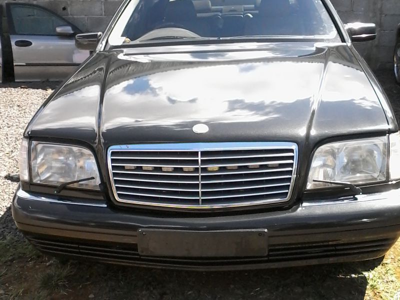 Mercedes-Benz S600 in Mauritius