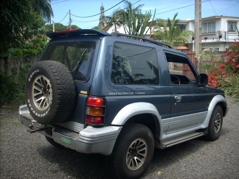 Mitsubishi pajero in Mauritius