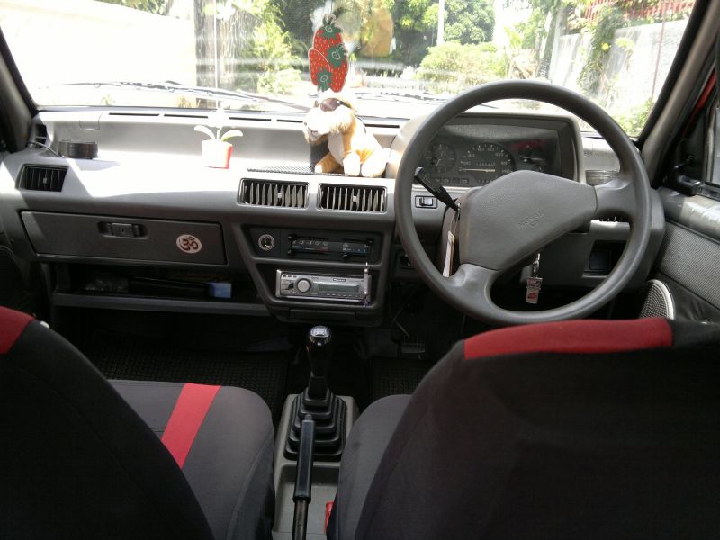 Nissan March K10 in Mauritius