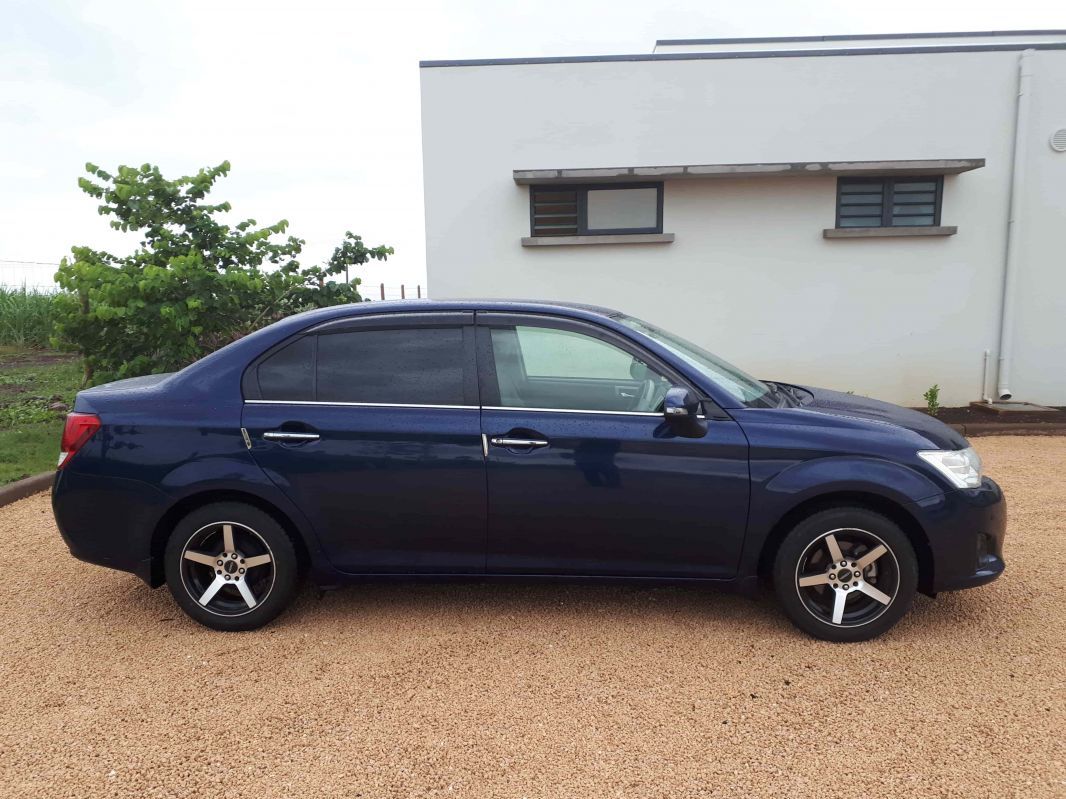 Nissan Sunny in Mauritius