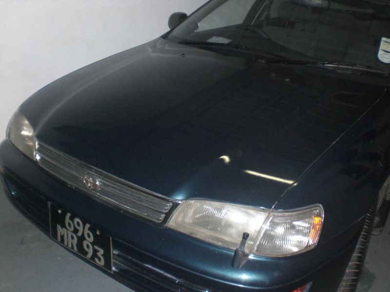 Toyota Corona AT190 in Mauritius