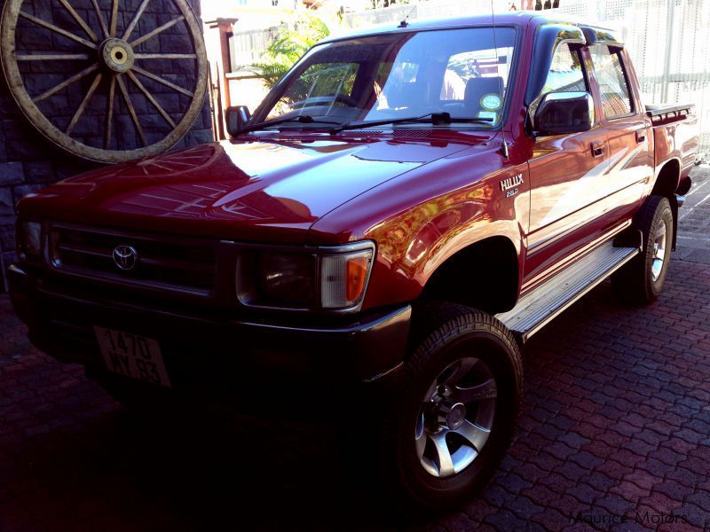Toyota Hilux 4x4 in Mauritius