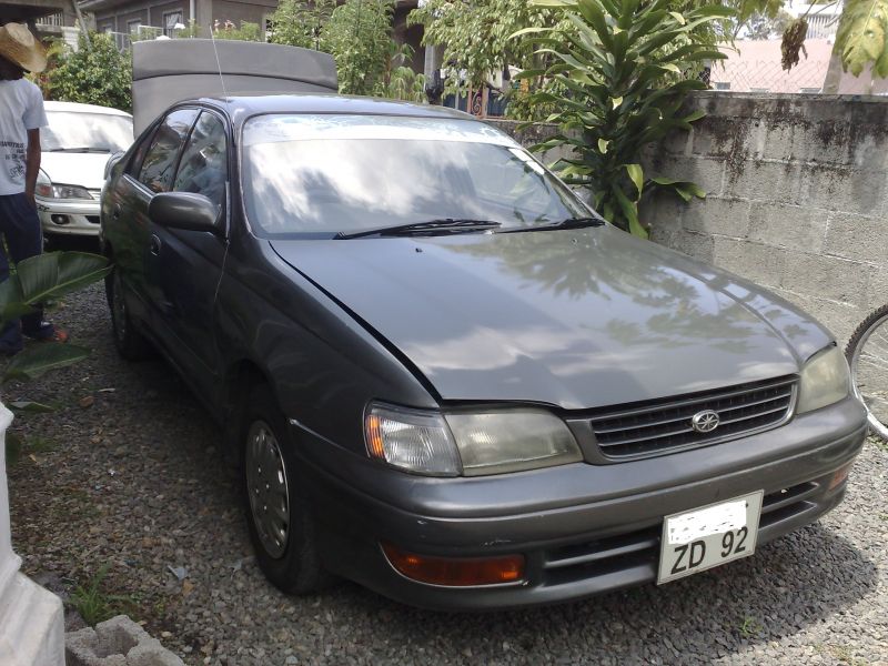 Toyota corona in Mauritius