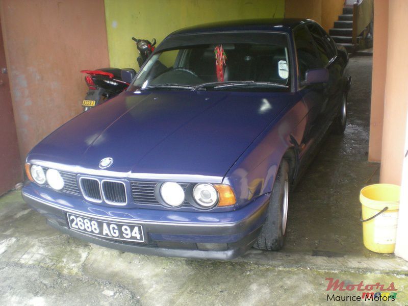 BMW 518 in Mauritius