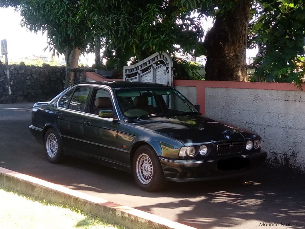 BMW E34 518i in Mauritius