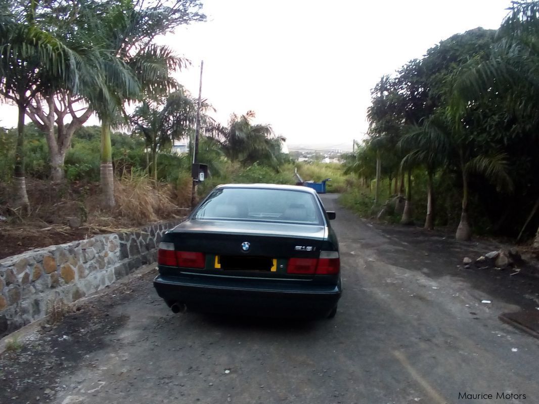 BMW E34 518i in Mauritius