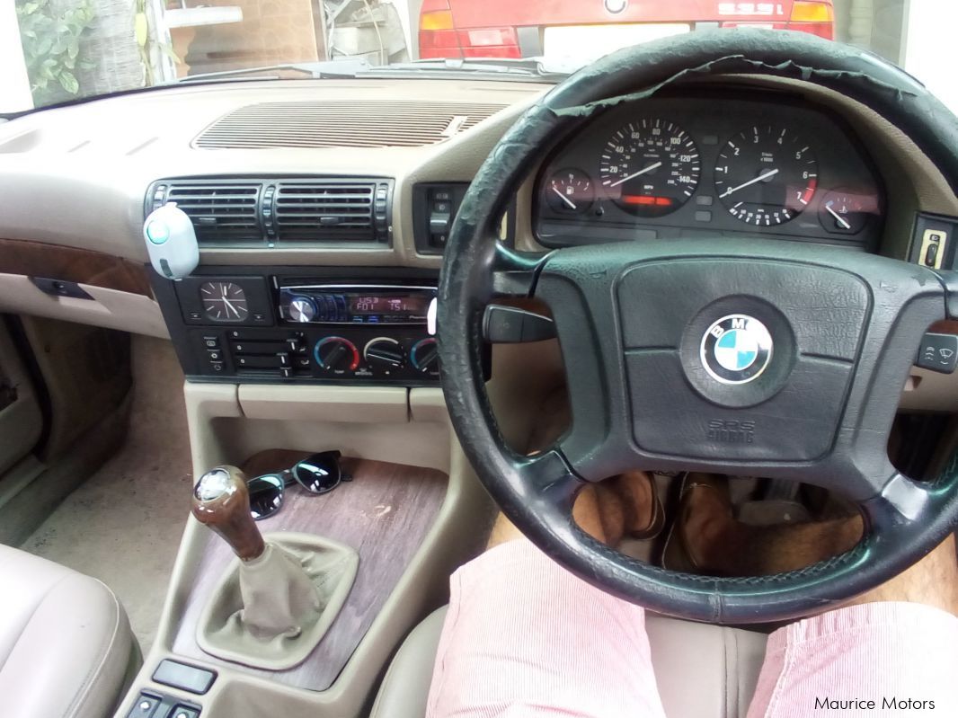 BMW E34 518i in Mauritius