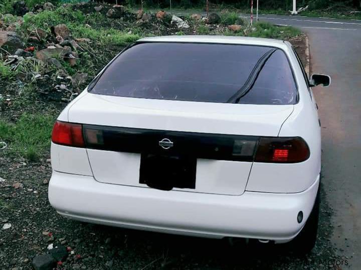 Nissan B14 in Mauritius