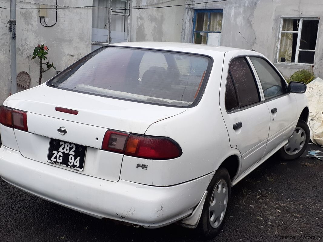 Nissan Sunny B14 in Mauritius