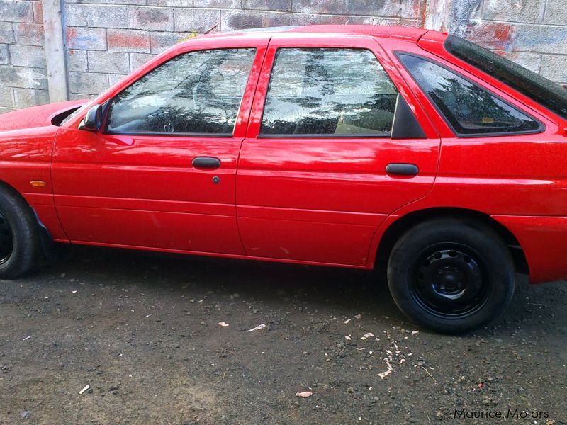 Ford escort  in Mauritius