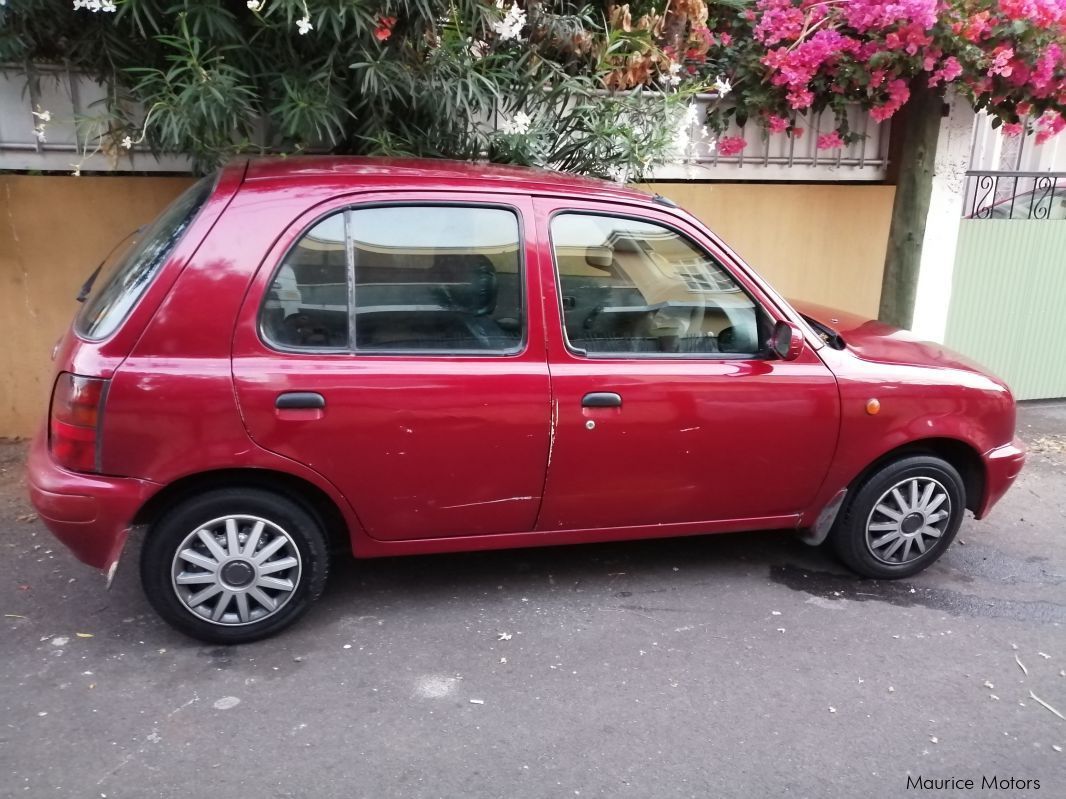 Nissan Ak11 in Mauritius