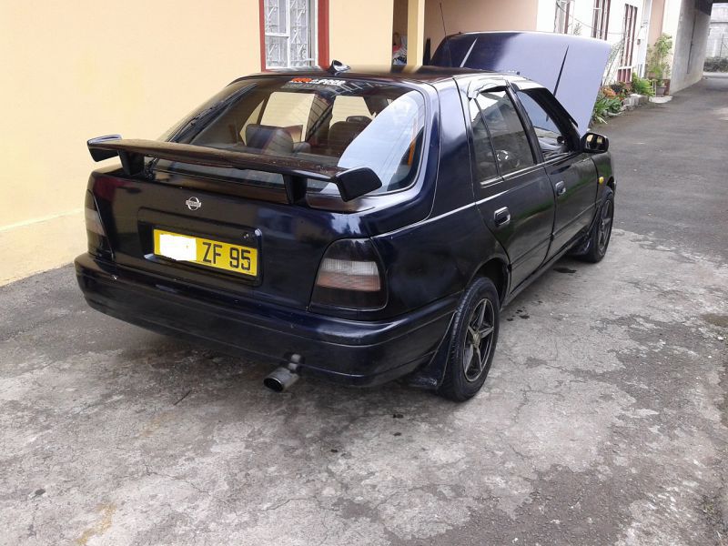 Nissan sentra in Mauritius