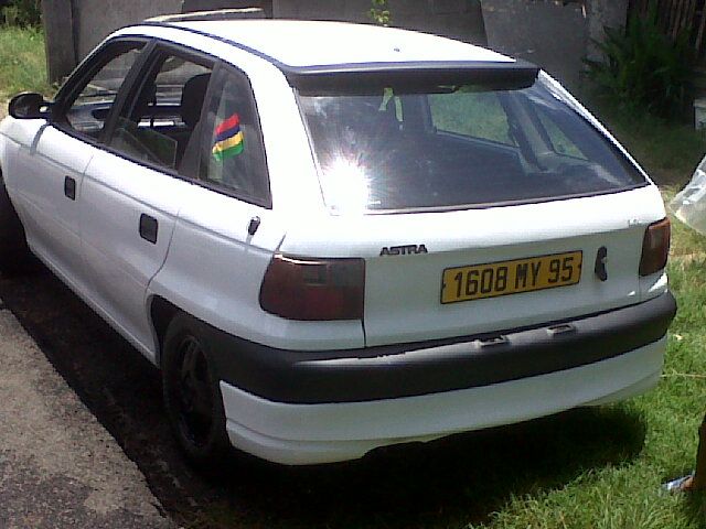 Opel astra in Mauritius