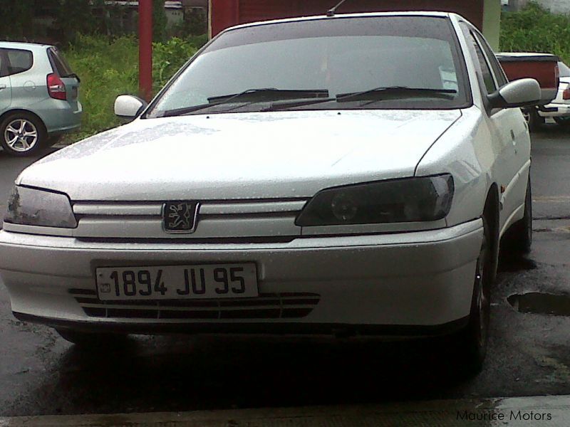 Peugeot 306 XN in Mauritius