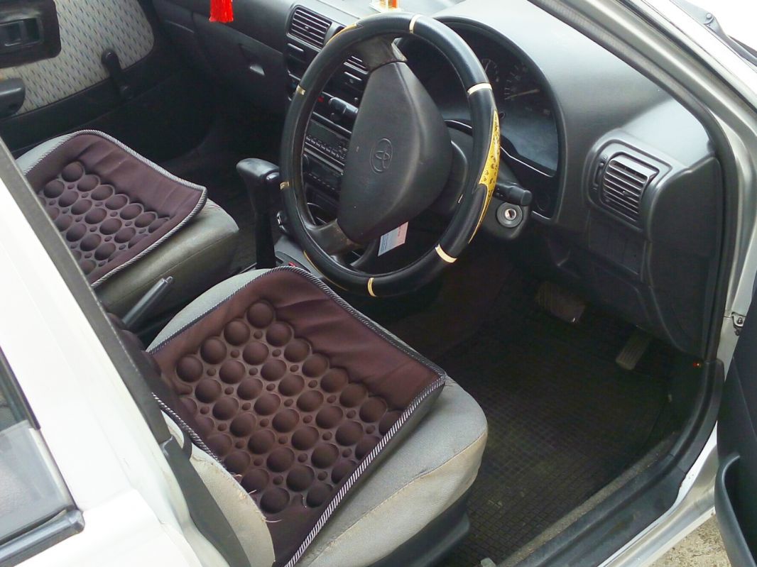 Toyota starlet салон