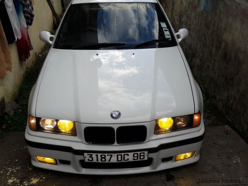 BMW E36 in Mauritius