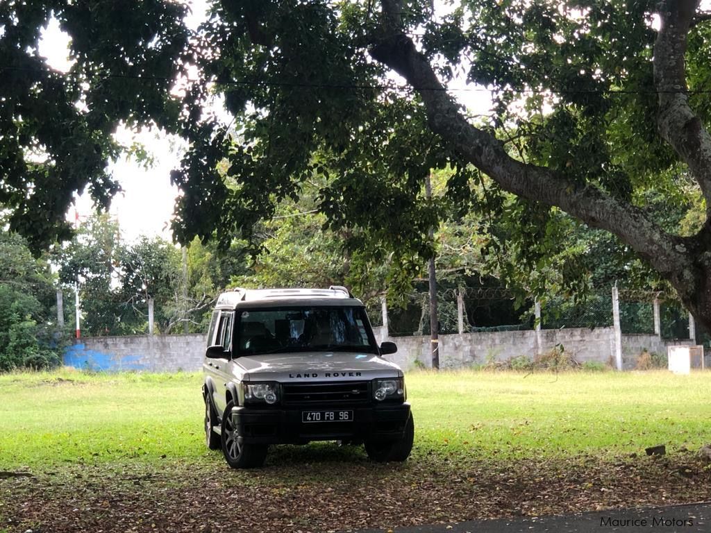 Land Rover Discovery 2 in Mauritius