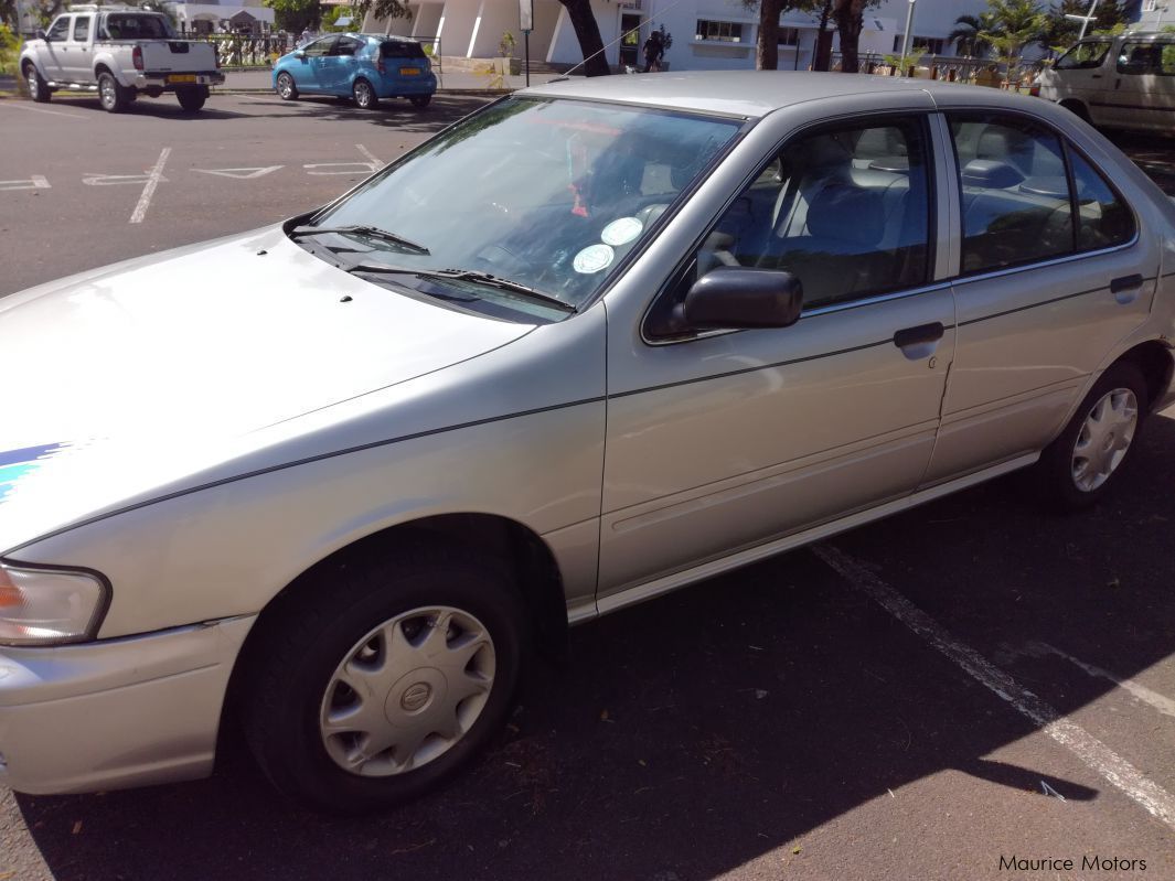 Nissan B14 in Mauritius