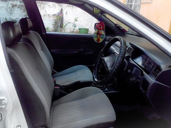 Nissan Sunny B14 in Mauritius