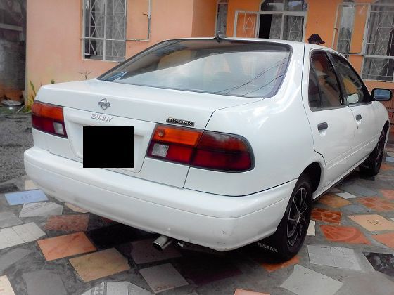 Nissan Sunny B14 in Mauritius